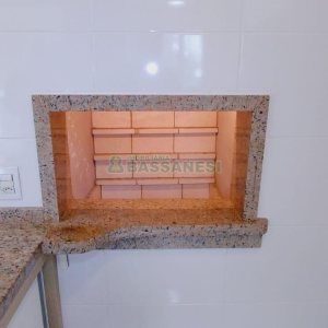 Apartamento com 73m², 2 dormitórios, 1 vaga, no bairro Lourdes em Caxias do Sul para Comprar