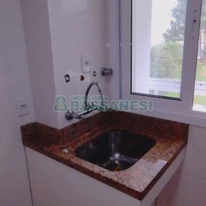 Apartamento com 73m², 2 dormitórios, 1 vaga, no bairro Lourdes em Caxias do Sul para Comprar