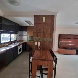 Apartamento com 108m², 3 dormitórios, 2 vagas, no bairro São Pelegrino em Caxias do Sul para Comprar