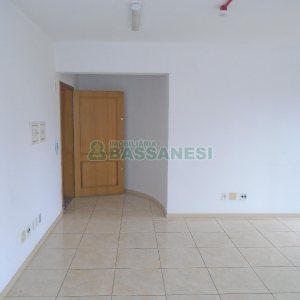 Sala com 41m², no bairro São Pelegrino em Caxias do Sul para Alugar ou Comprar