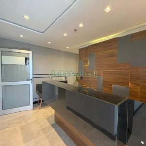 Sala com 101m², 2 vagas, no bairro Centro em Caxias do Sul para Alugar