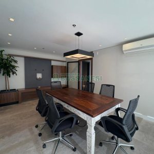 Sala com 101m², 2 vagas, no bairro Centro em Caxias do Sul para Alugar