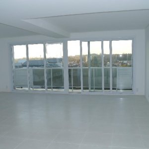 Sala com 55m², 1 vaga, no bairro Jardim América em Caxias do Sul para Comprar