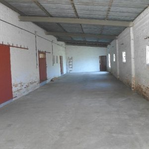 Pavilhão com 1275m², no bairro Forqueta em Caxias do Sul para Alugar ou Comprar