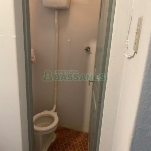 Apartamento com 102m², 3 dormitórios, no bairro Centro em Caxias do Sul para Comprar