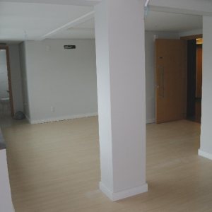 Sala com 48m², 1 vaga, no bairro São Pelegrino em Caxias do Sul para Comprar