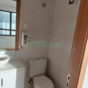 Sala com 53m², 1 vaga, no bairro São Pelegrino em Caxias do Sul para Comprar