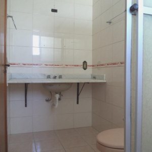 Apartamento, 2 dormitórios, 1 vaga, no bairro Madureira em Caxias do Sul para Alugar