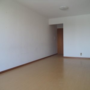 Apartamento, 2 dormitórios, 1 vaga, no bairro Madureira em Caxias do Sul para Alugar