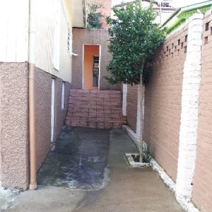 Casa, 3 dormitórios, 1 vaga, no bairro Marechal Floriano em Caxias do Sul para Comprar