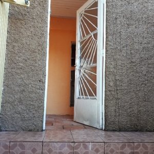 Casa, 3 dormitórios, 1 vaga, no bairro Marechal Floriano em Caxias do Sul para Comprar