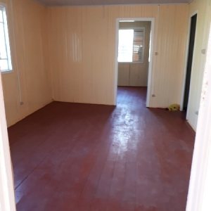 Casa, 3 dormitórios, 1 vaga, no bairro Marechal Floriano em Caxias do Sul para Comprar