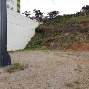 Terreno com 871m², no bairro Universitário em Caxias do Sul para Alugar