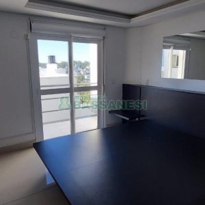 Sobrado com 232m², 3 dormitórios, 2 vagas, no bairro Colina Sorriso em Caxias do Sul para Comprar