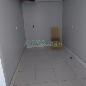 Sobrado com 232m², 3 dormitórios, 2 vagas, no bairro Colina Sorriso em Caxias do Sul para Comprar