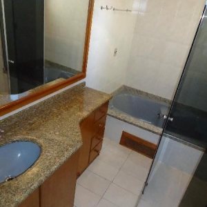 Apartamento com 115m², 3 dormitórios, 1 vaga, no bairro Pio X em Caxias do Sul para Comprar