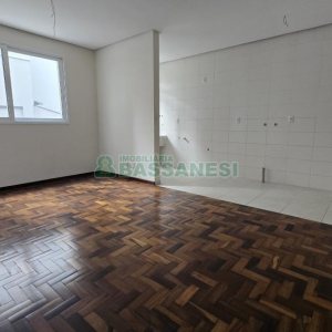 Apartamento com 61m², 2 dormitórios, 1 vaga, no bairro São Pelegrino em Caxias do Sul para Comprar