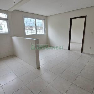 Apartamento com 52m², 1 dormitório, 1 vaga, no bairro São Pelegrino em Caxias do Sul para Comprar