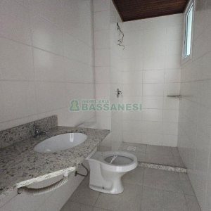 Apartamento com 52m², 1 dormitório, 1 vaga, no bairro São Pelegrino em Caxias do Sul para Comprar
