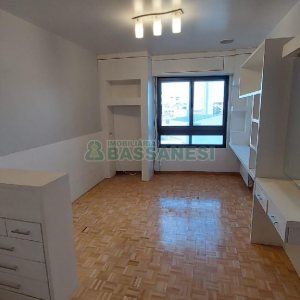 Apartamento com 266m², 3 dormitórios, 2 vagas, no bairro São Pelegrino em Caxias do Sul para Alugar