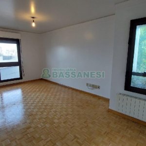 Apartamento com 266m², 3 dormitórios, 2 vagas, no bairro São Pelegrino em Caxias do Sul para Alugar