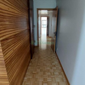 Apartamento com 266m², 3 dormitórios, 2 vagas, no bairro São Pelegrino em Caxias do Sul para Alugar