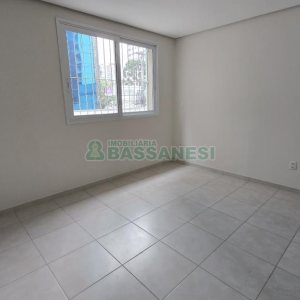 Apartamento com 47m², 1 dormitório, 1 vaga, no bairro São Pelegrino em Caxias do Sul para Comprar