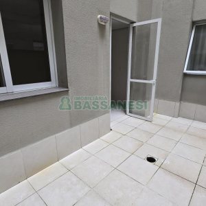 Kitinete com 39m², 1 dormitório, no bairro São Pelegrino em Caxias do Sul para Comprar