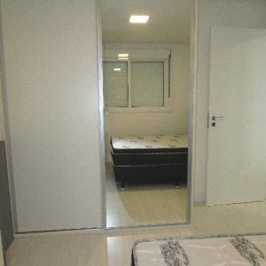 Apto Mobiliado com 40m², 1 dormitório, 1 vaga, no bairro Lourdes em Caxias do Sul para Alugar