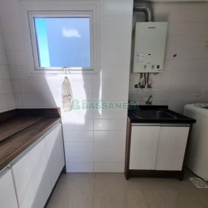 Apto Mobiliado com 162m², 3 dormitórios, 2 vagas, no bairro Cinqüentenário em Caxias do Sul para Alugar