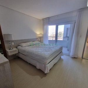 Apto Mobiliado com 162m², 3 dormitórios, 2 vagas, no bairro Cinqüentenário em Caxias do Sul para Alugar