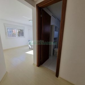 Apto Mobiliado com 162m², 3 dormitórios, 2 vagas, no bairro Cinqüentenário em Caxias do Sul para Alugar