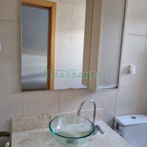 Apartamento com 68m², 2 dormitórios, 1 vaga, no bairro Charqueadas em Caxias do Sul para Comprar
