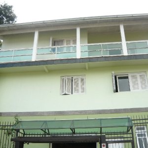 Casa com 168m², 3 dormitórios, 1 vaga, no bairro Colina Sorriso em Caxias do Sul para Comprar