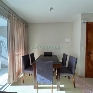 Apartamento com 86m², 2 dormitórios, 1 vaga, no bairro Santa Catarina em Caxias do Sul para Alugar
