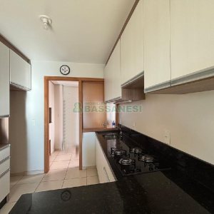 Apartamento com 86m², 2 dormitórios, 1 vaga, no bairro Santa Catarina em Caxias do Sul para Alugar