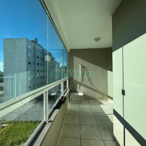 Apartamento com 86m², 2 dormitórios, 1 vaga, no bairro Santa Catarina em Caxias do Sul para Alugar