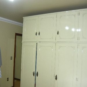 Casa com 599m², 4 dormitórios, 4 vagas, no bairro Santa Catarina em Caxias do Sul para Comprar