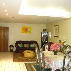 Casa com 599m², 4 dormitórios, 4 vagas, no bairro Santa Catarina em Caxias do Sul para Comprar