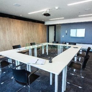 Sala com 62m², 1 vaga, no bairro Centro em Caxias do Sul para Alugar