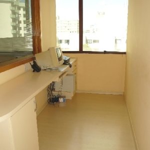 Sala com 200m², 2 vagas, no bairro São Pelegrino em Caxias do Sul para Alugar