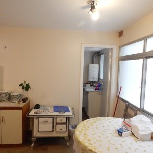 Apartamento com 118m², 3 dormitórios, 1 vaga, no bairro Centro em Caxias do Sul para Comprar
