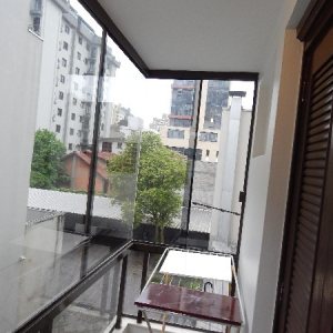 Apartamento com 118m², 3 dormitórios, 1 vaga, no bairro Centro em Caxias do Sul para Comprar