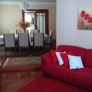 Casa com 350m², 4 dormitórios, 2 vagas, no bairro Desvio Rizzo em Caxias do Sul para Comprar