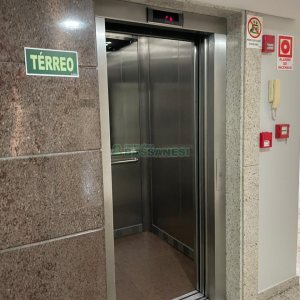Apartamento com 78m², 2 dormitórios, 1 vaga, no bairro Centro em Caxias do Sul para Comprar