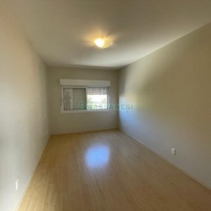 Apartamento com 78m², 2 dormitórios, 1 vaga, no bairro Centro em Caxias do Sul para Comprar