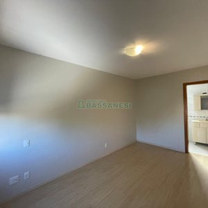 Apartamento com 78m², 2 dormitórios, 1 vaga, no bairro Centro em Caxias do Sul para Comprar