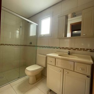 Apartamento com 78m², 2 dormitórios, 1 vaga, no bairro Centro em Caxias do Sul para Comprar