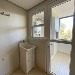 Apartamento com 78m², 2 dormitórios, 1 vaga, no bairro Centro em Caxias do Sul para Comprar