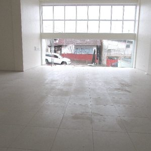 Loja com 205m², 2 vagas, no bairro Bela Vista em Caxias do Sul para Alugar